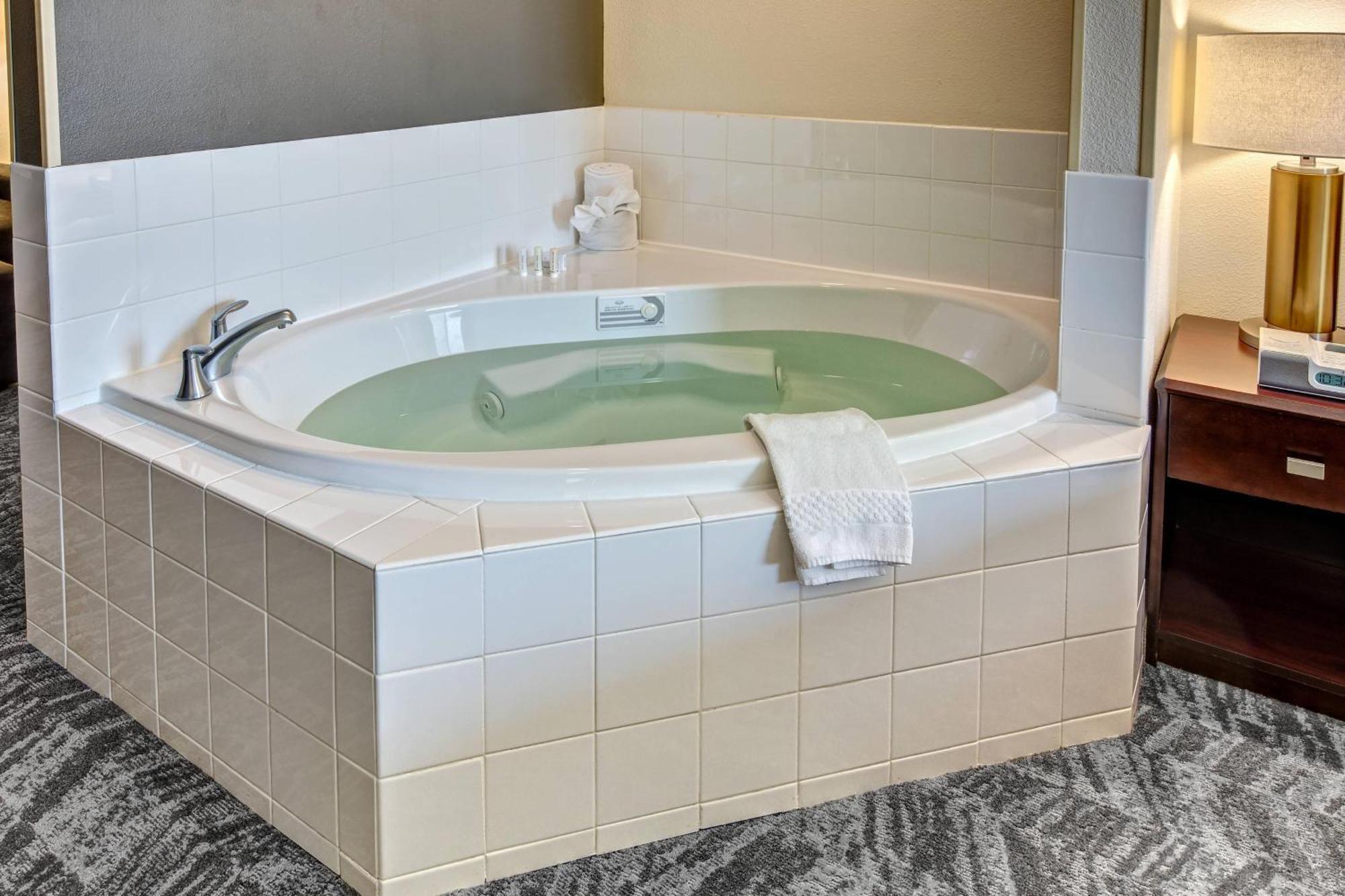 Springhill Suites By Marriott New Bern Bagian luar foto